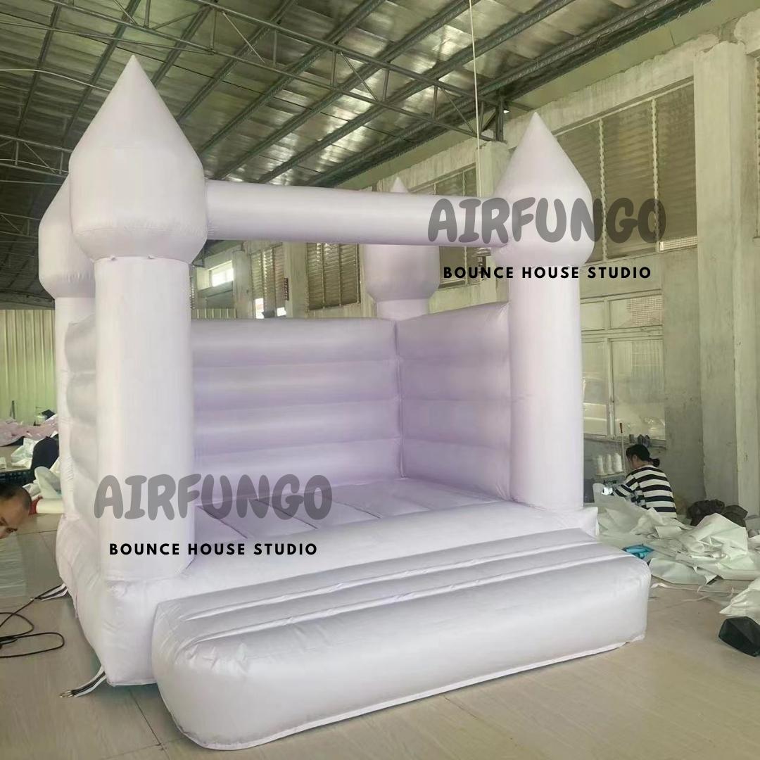 Light Purple Bounce House Inflatable White Castle Moonwalk House