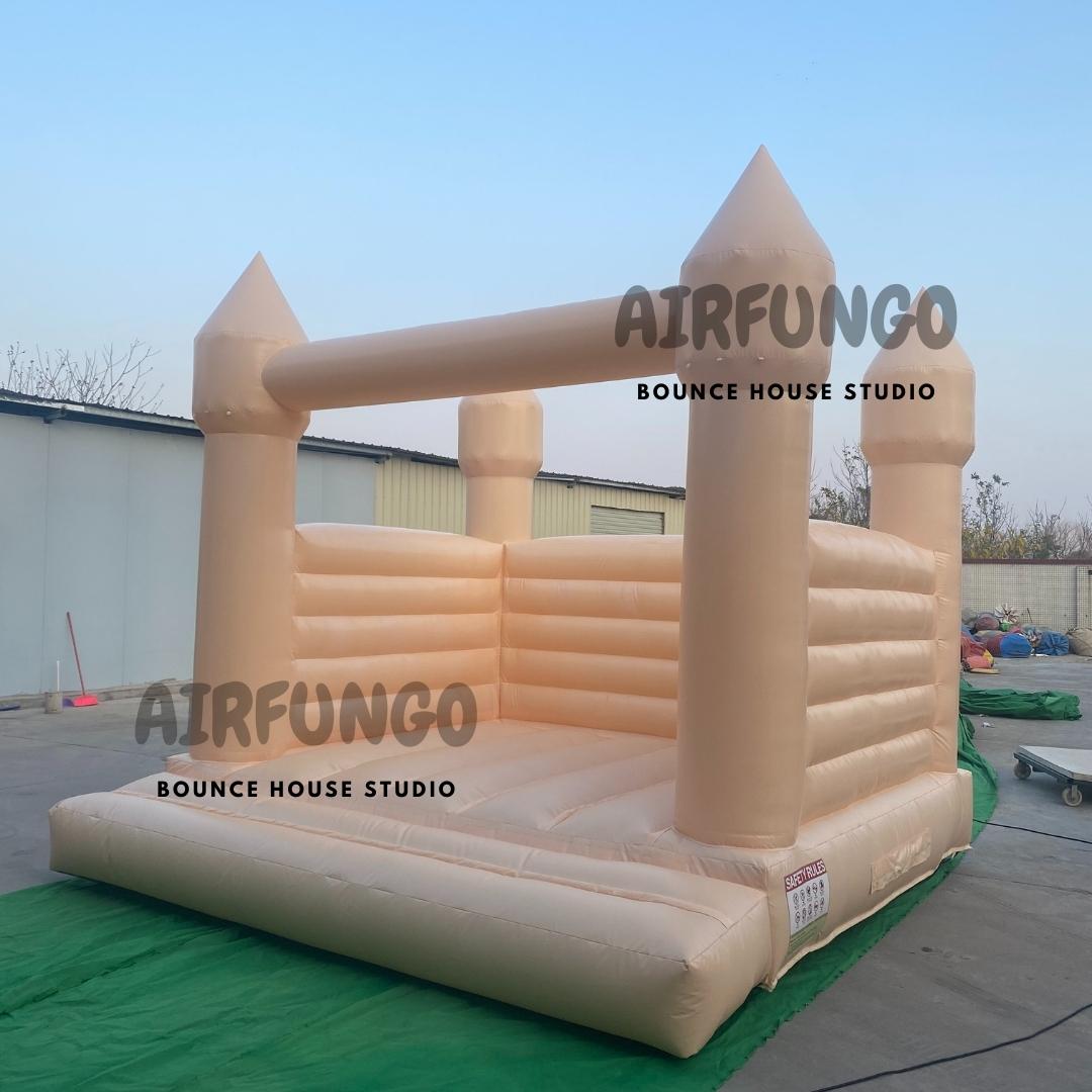 Peach Color Bouncing Castle Inflatatble Bounce House White