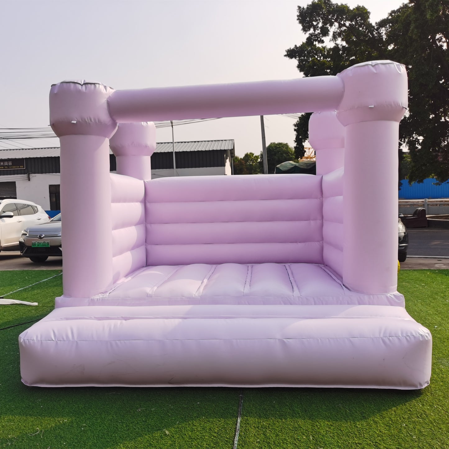 Flat Top Purple White Bounce House