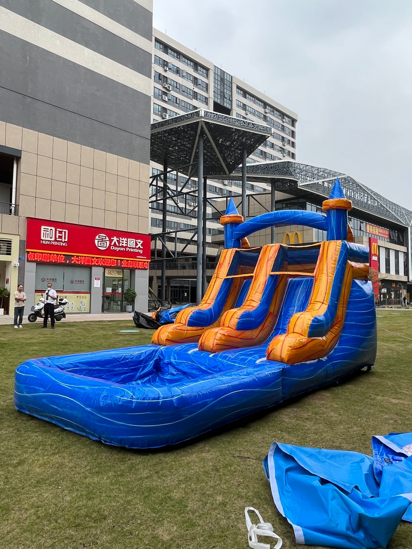 20x13ft Commercial Grade Inflatable Water Slide with Splash Pool